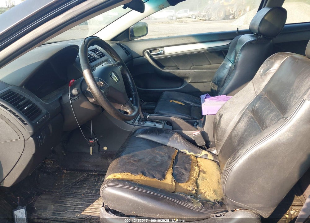 2004 HONDA ACCORD 3.0 EX VIN: 1HGCM82624A014517