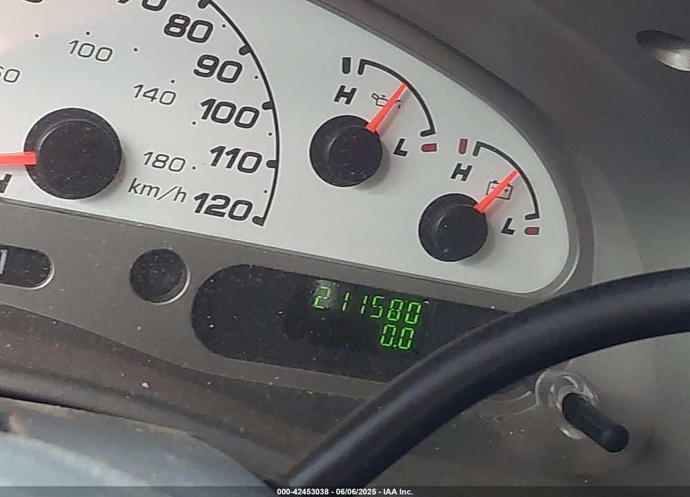 2004 FORD EXPLORER SPORT TRAC ADRENALIN/XLS/XLT VIN: 1FMZU77KX4UA69977