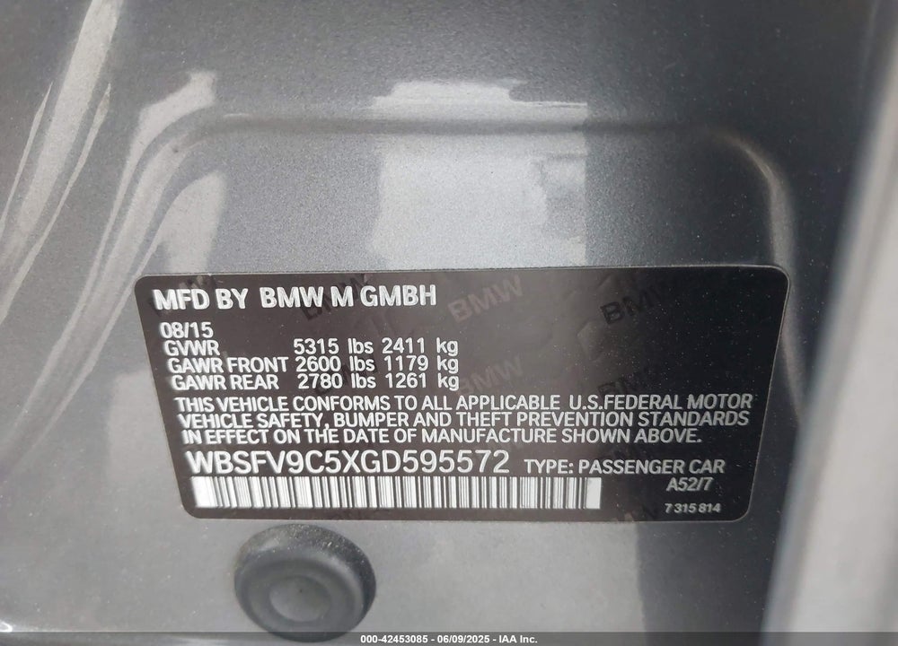 2016 BMW M5 VIN: WBSFV9C5XGD595572