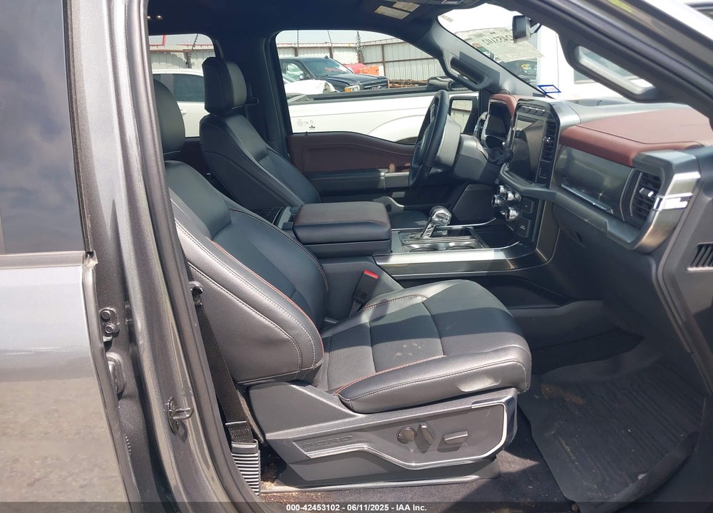 2023 FORD F-150 LARIAT VIN: 1FTFW1E80PKE07196
