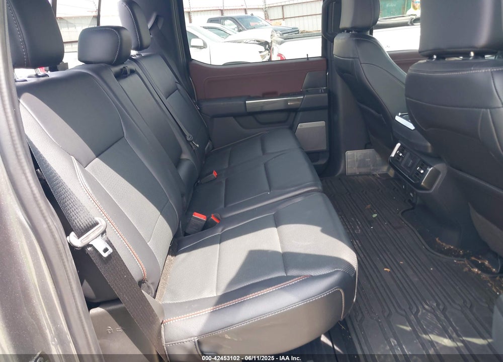 2023 FORD F-150 LARIAT VIN: 1FTFW1E80PKE07196