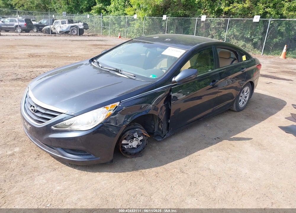 2011 HYUNDAI SONATA VIN: 5NPEB4AC4BH113939
