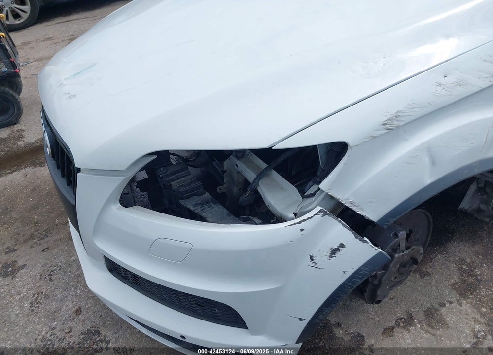 2015 AUDI Q7 VIN: WA1WMAFE9FD023781