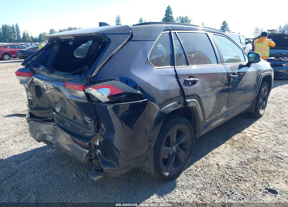 2020 TOYOTA RAV4 VIN: 2T3E6RFV3LW002255