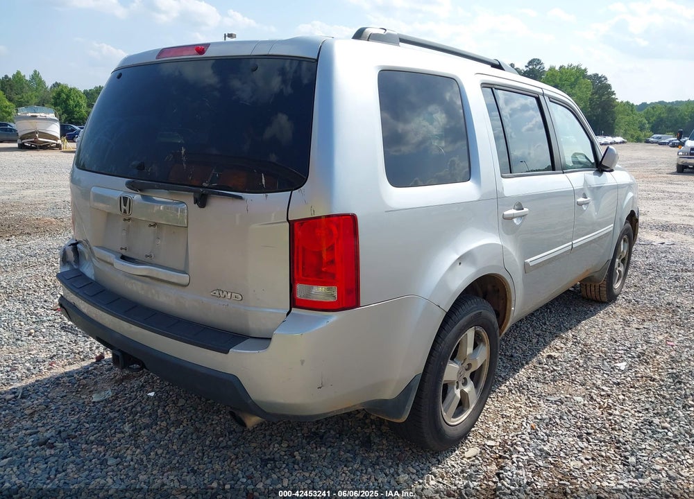 2010 HONDA PILOT VIN: 5FNYF4H42AB024335