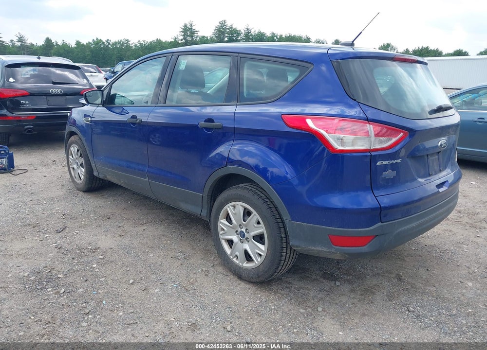 2016 FORD ESCAPE VIN: 1FMCU0F74GUA00815