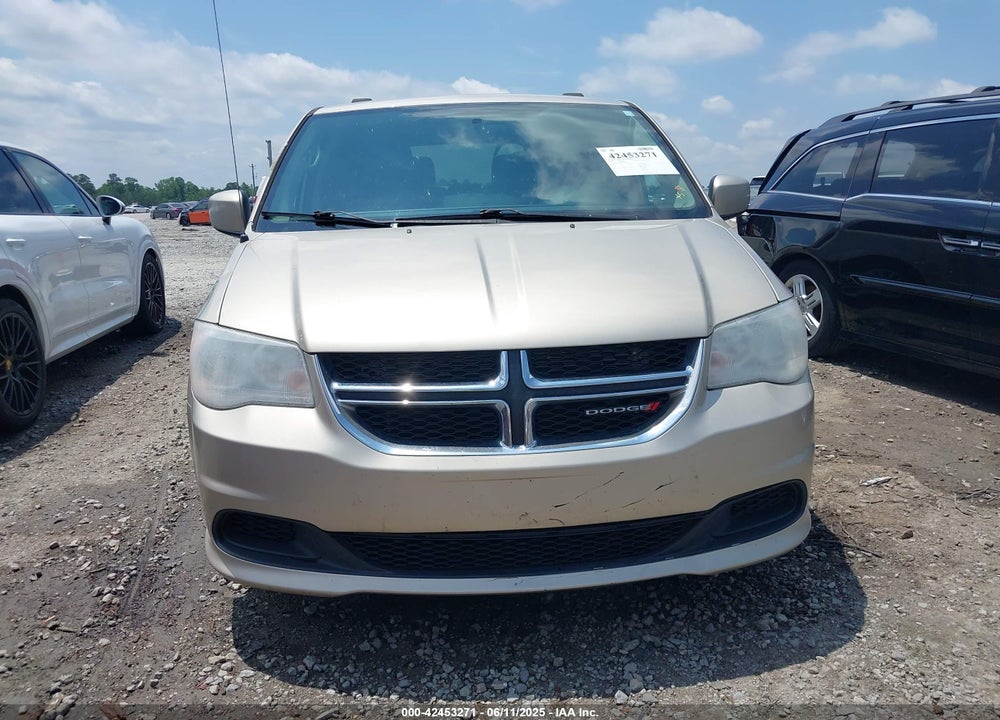 2014 DODGE GRAND CARAVAN SXT VIN: 2C4RDGCG8ER265100