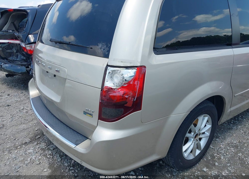 2014 DODGE GRAND CARAVAN SXT VIN: 2C4RDGCG8ER265100