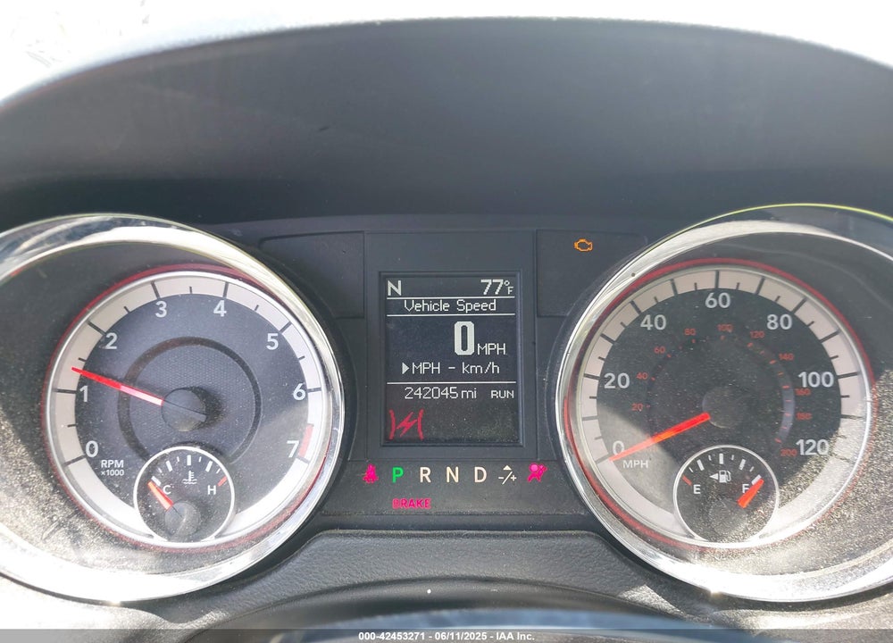 2014 DODGE GRAND CARAVAN SXT VIN: 2C4RDGCG8ER265100