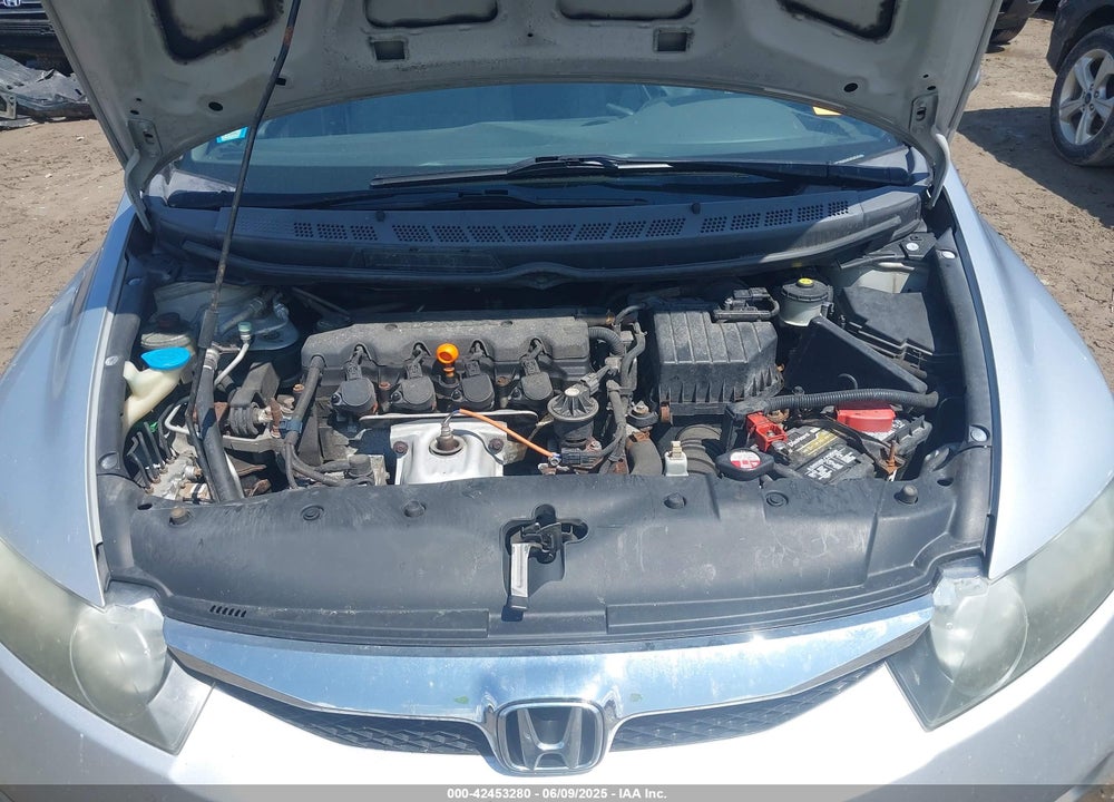 2010 HONDA CIVIC LX VIN: 2HGFA1F57AH317031