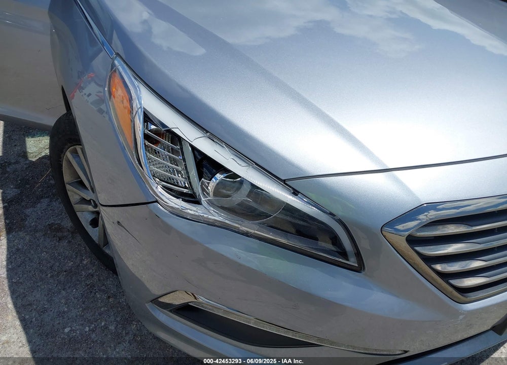 2015 HYUNDAI SONATA VIN: 5NPE24AA8FH151145