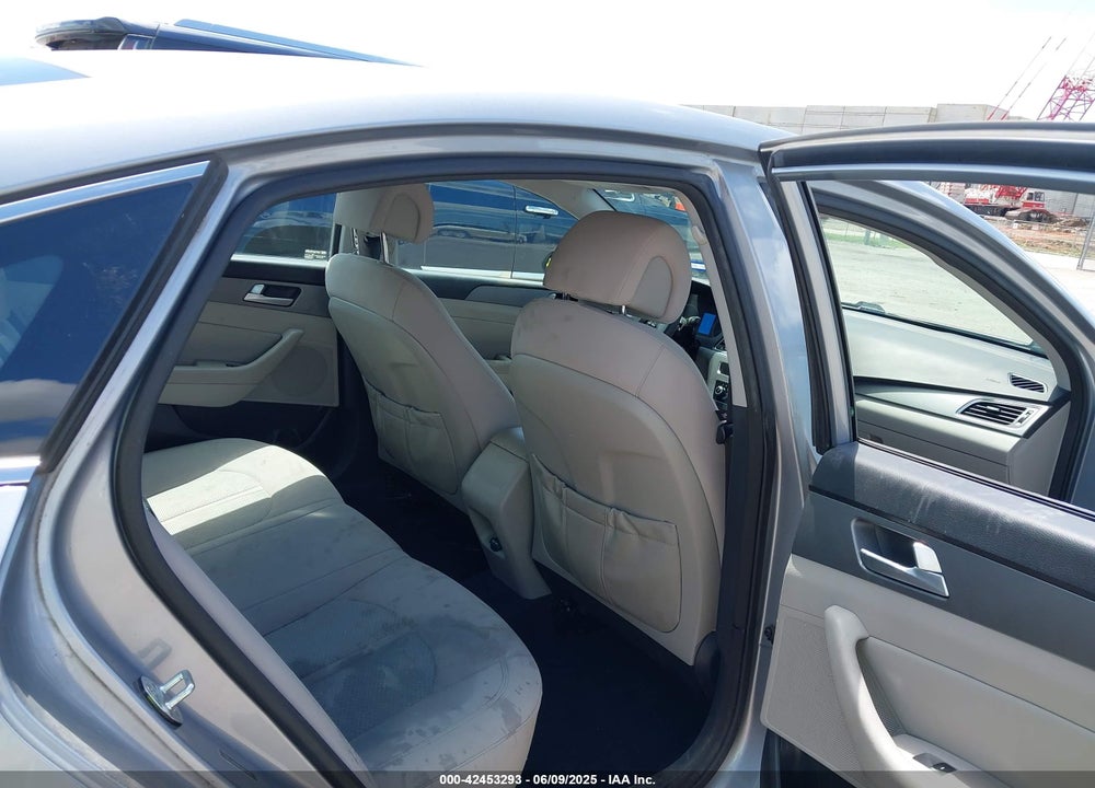2015 HYUNDAI SONATA VIN: 5NPE24AA8FH151145
