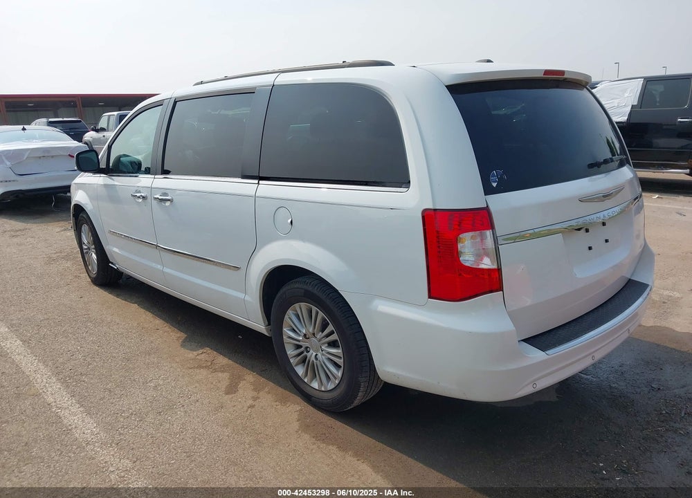 2016 CHRYSLER TOWN & COUNTRY TOURING-L VIN: 2C4RC1CG2GR304489