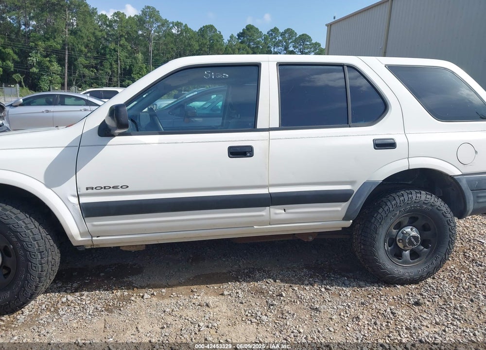 1998 ISUZU RODEO S VIN: 4S2CK58D3W4301606