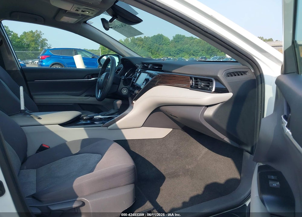 2020 TOYOTA CAMRY LE AWD VIN: 4T1C11BK4LU010585