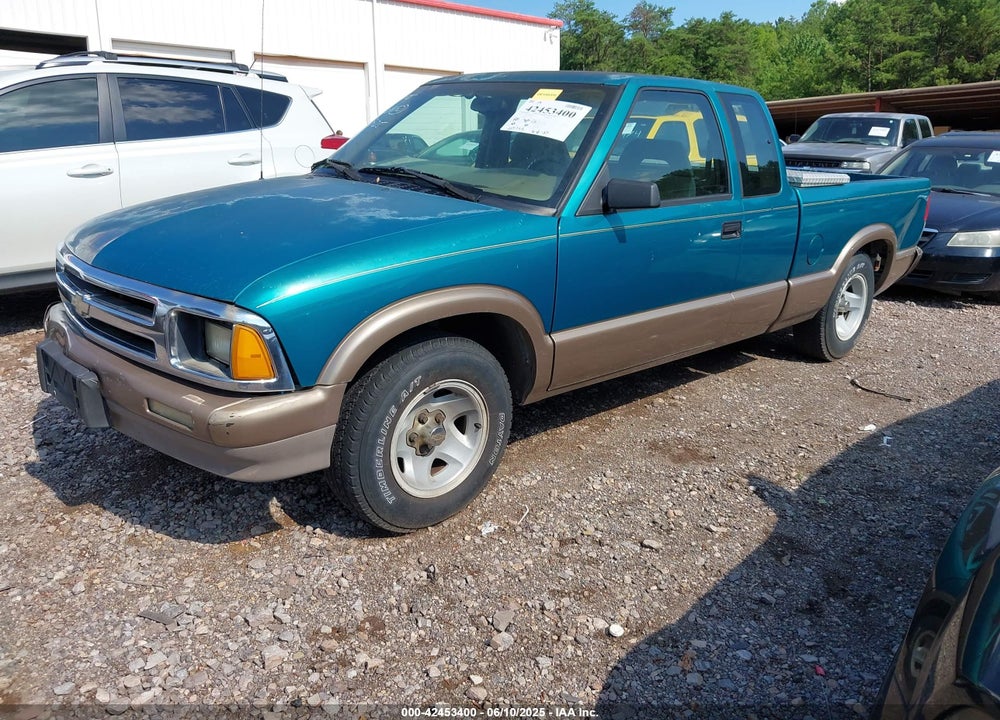 1996 CHEVROLET S TRUCK S10 VIN: 1GCCS1944T8125785