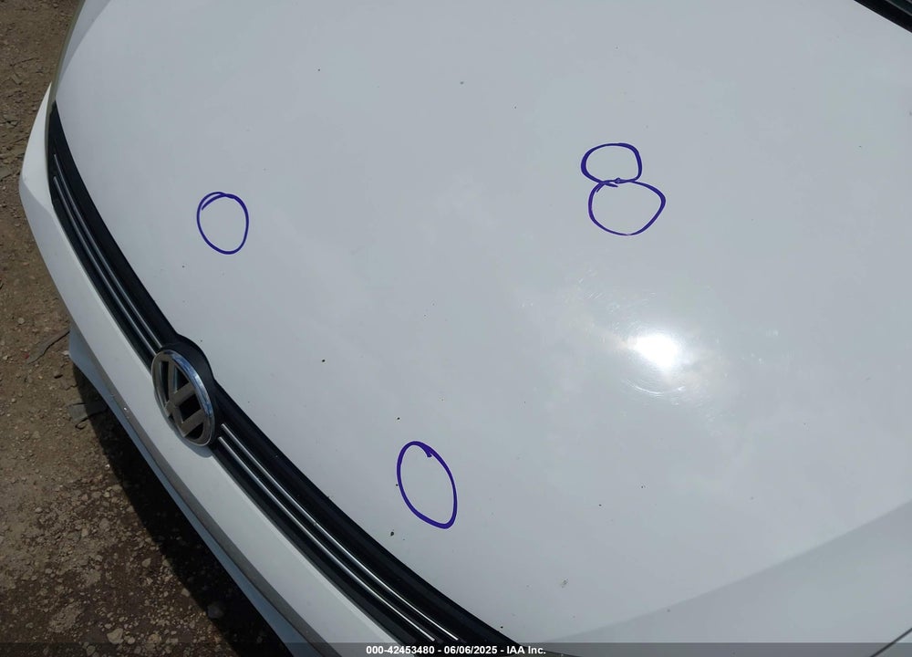 2013 VOLKSWAGEN JETTA VIN: 3VWLL7AJ1DM376114