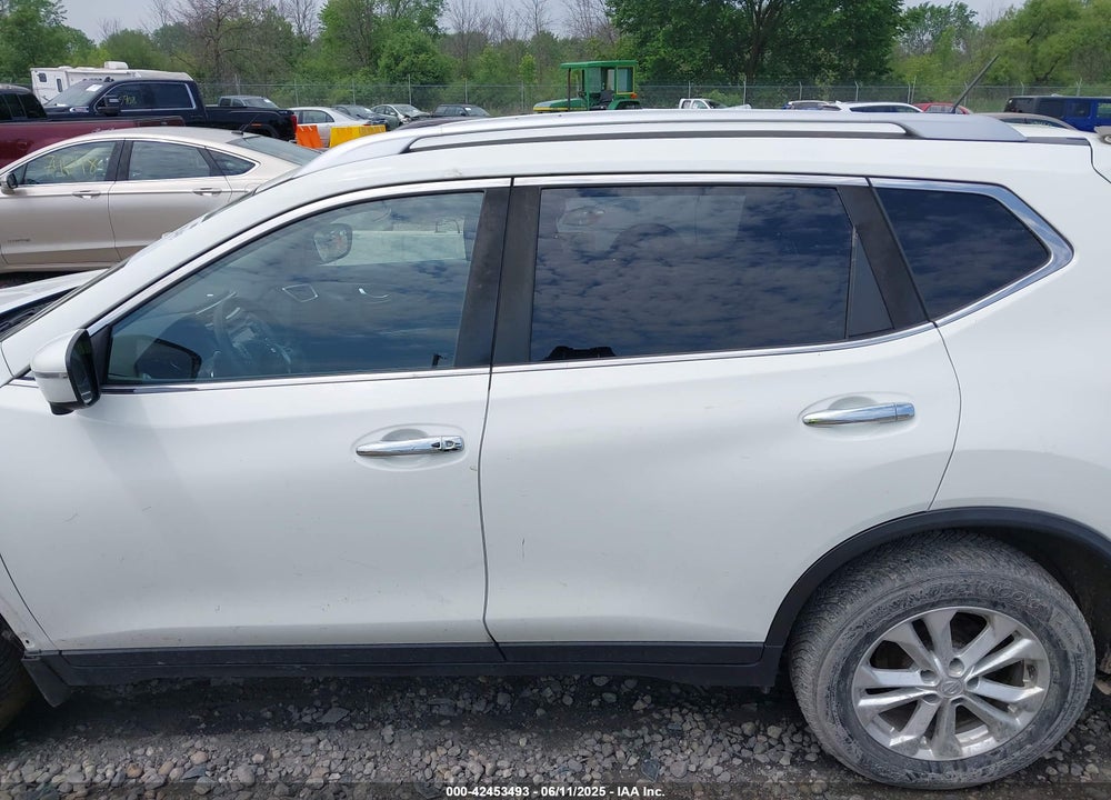 2016 NISSAN ROGUE SV VIN: JN8AT2MV5GW143115