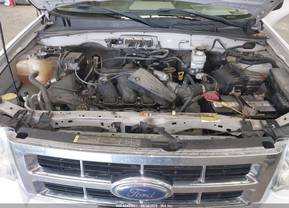 2008 FORD ESCAPE XLT VIN: 1FMCU93108KB04610