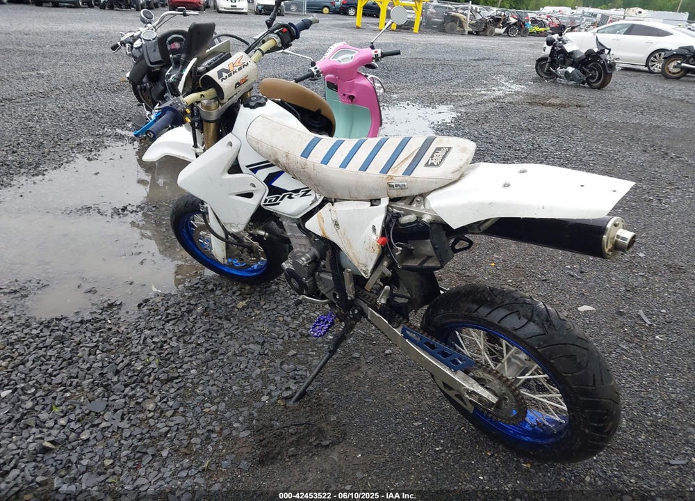2017 SUZUKI DR-Z400 SM VIN: JS1SK44A1H2101250