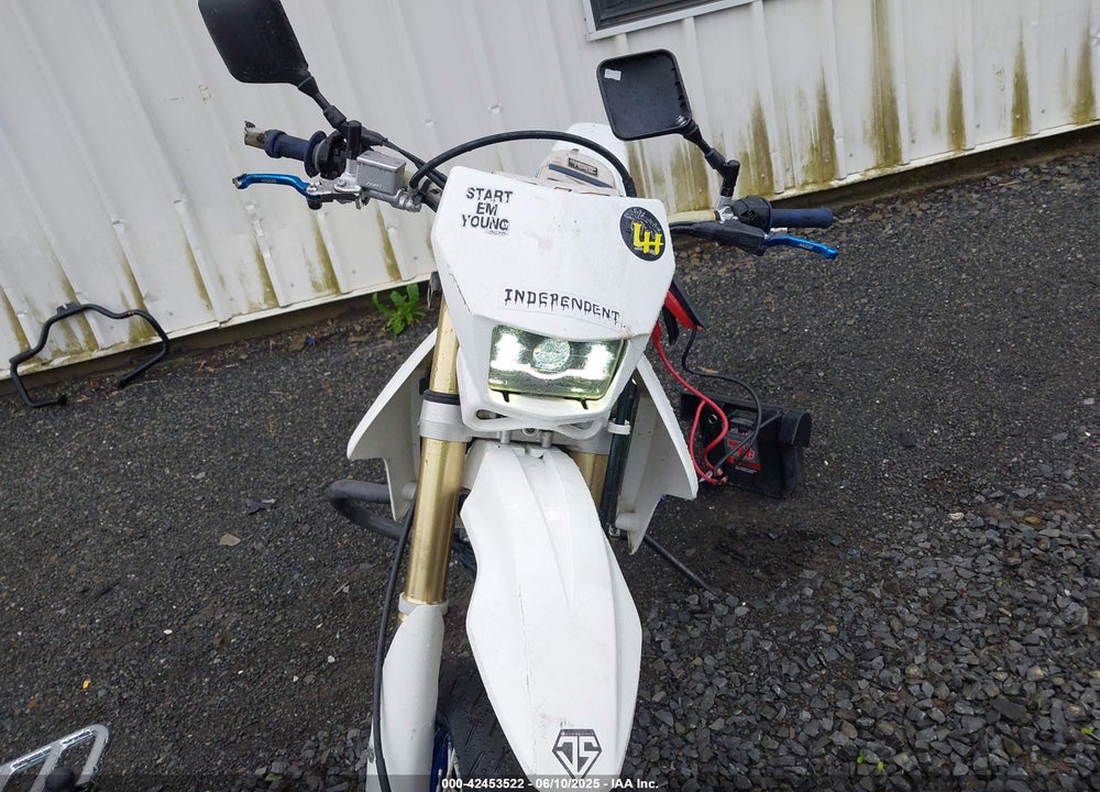 2017 SUZUKI DR-Z400 SM VIN: JS1SK44A1H2101250