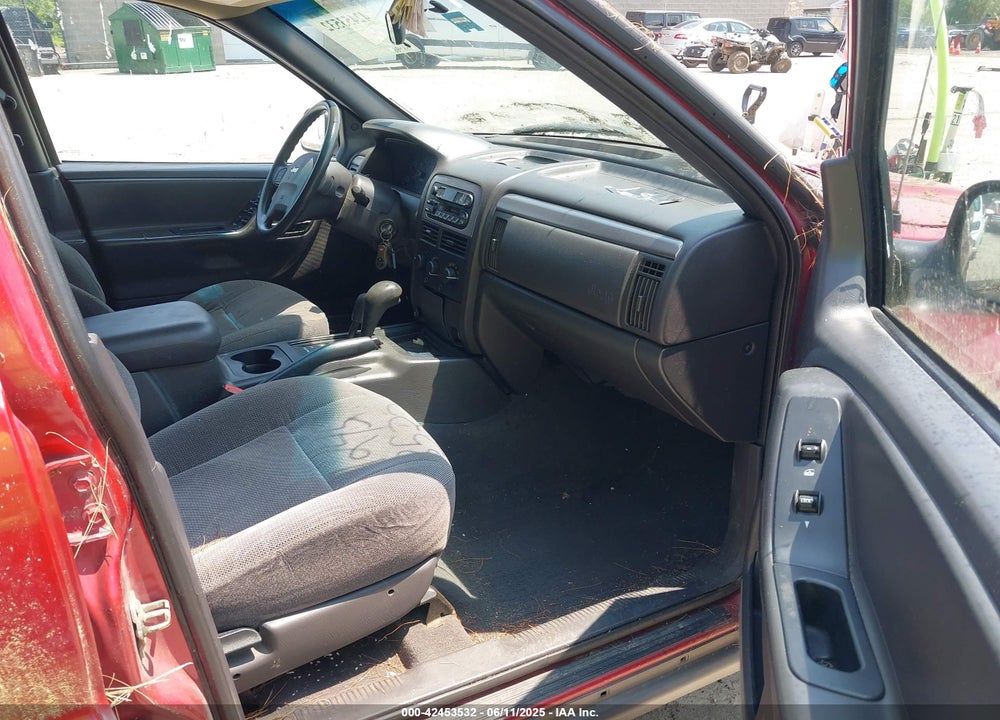 2001 JEEP GRAND CHEROKEE LAREDO VIN: 1J4GW48S11C720055