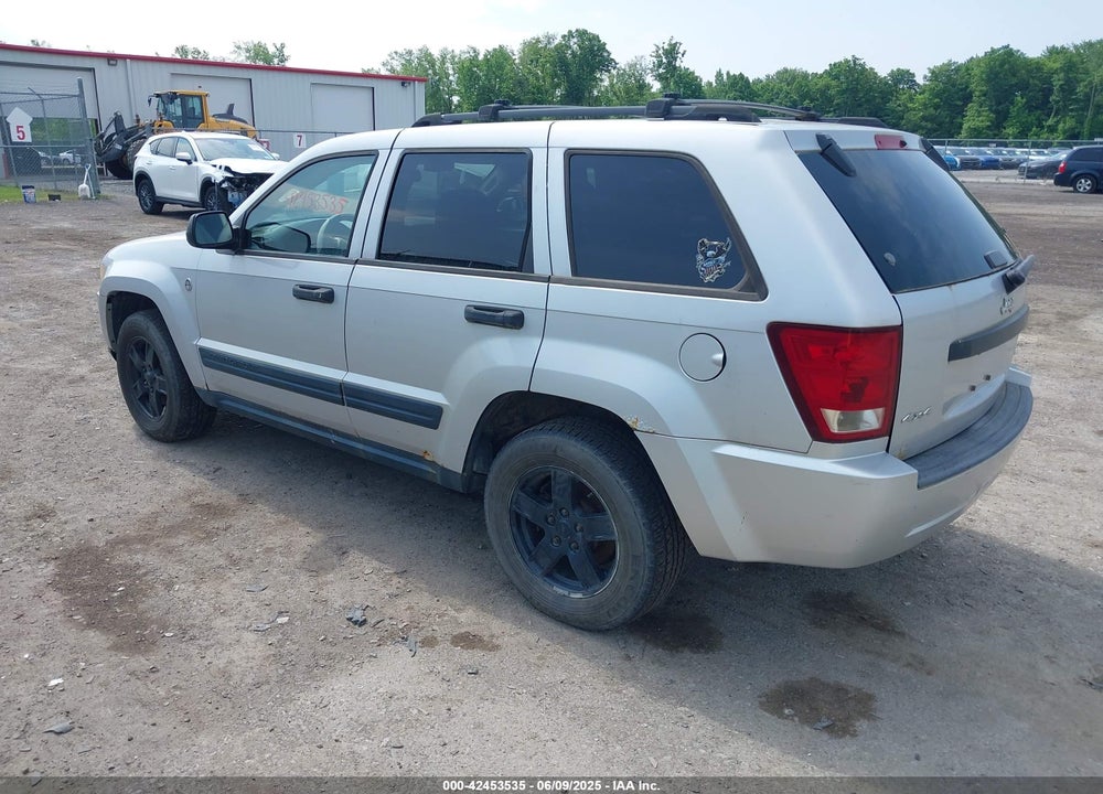 2005 JEEP GRAND CHEROKEE LAREDO VIN: 1J4HR48N35C514392