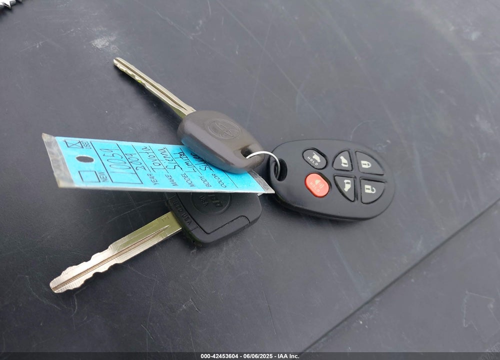 2009 TOYOTA SIENNA XLE VIN: 5TDZK22C49S258892
