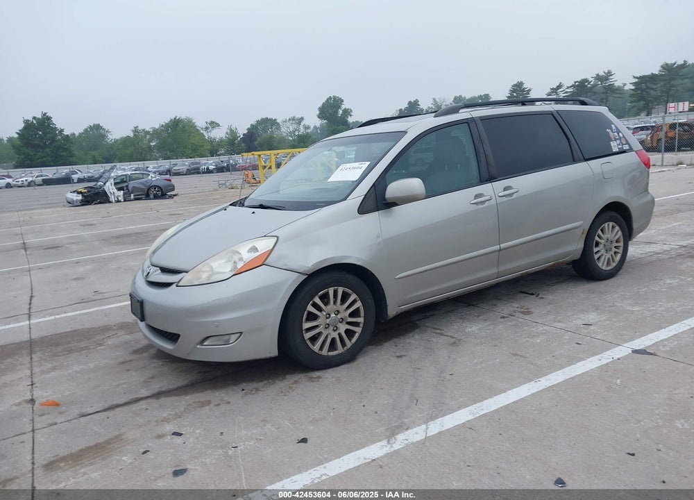 2009 TOYOTA SIENNA XLE VIN: 5TDZK22C49S258892