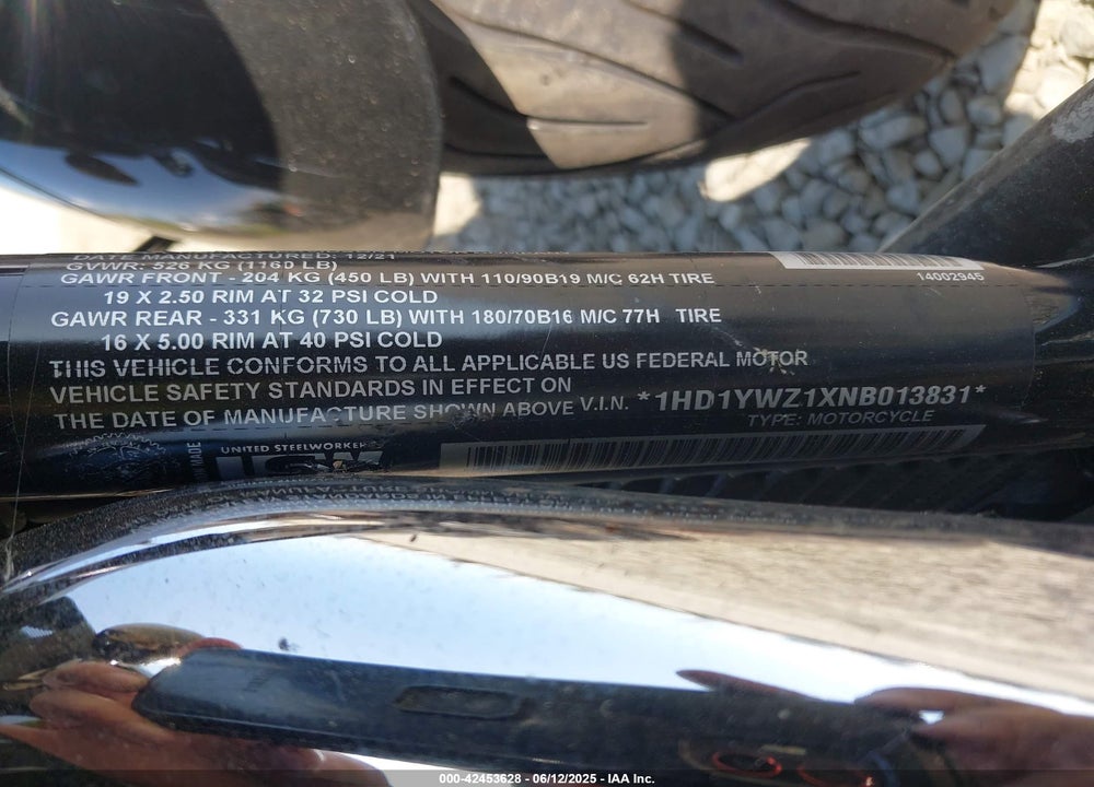 2022 HARLEY-DAVIDSON FXLRS VIN: 1HD1YWZ1XNB013831