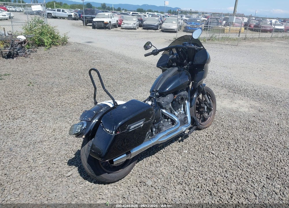 2022 HARLEY-DAVIDSON FXLRS VIN: 1HD1YWZ1XNB013831