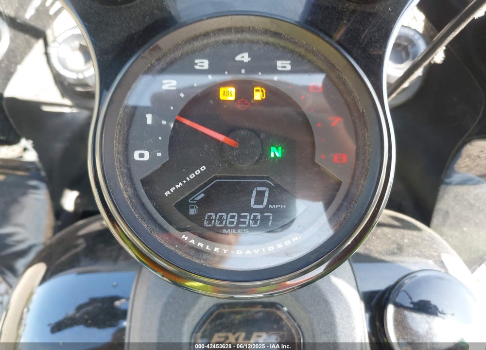 2022 HARLEY-DAVIDSON FXLRS VIN: 1HD1YWZ1XNB013831