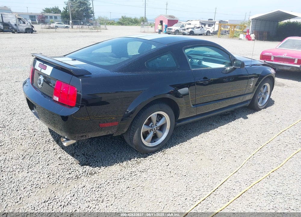 2006 FORD MUSTANG VIN: 1ZVFT80N065182187