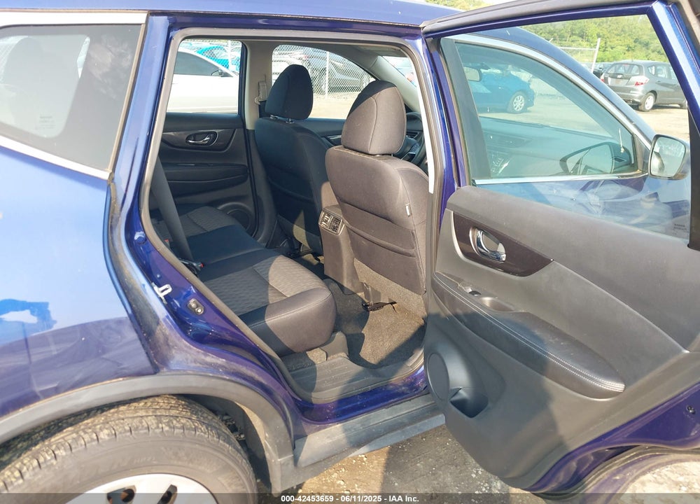 2018 NISSAN ROGUE S VIN: 5N1AT2MV2JC728346