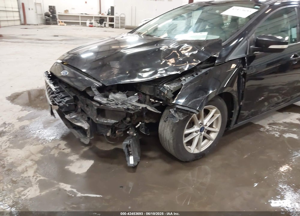 2017 FORD FOCUS SE VIN: 1FADP3K28HL218068