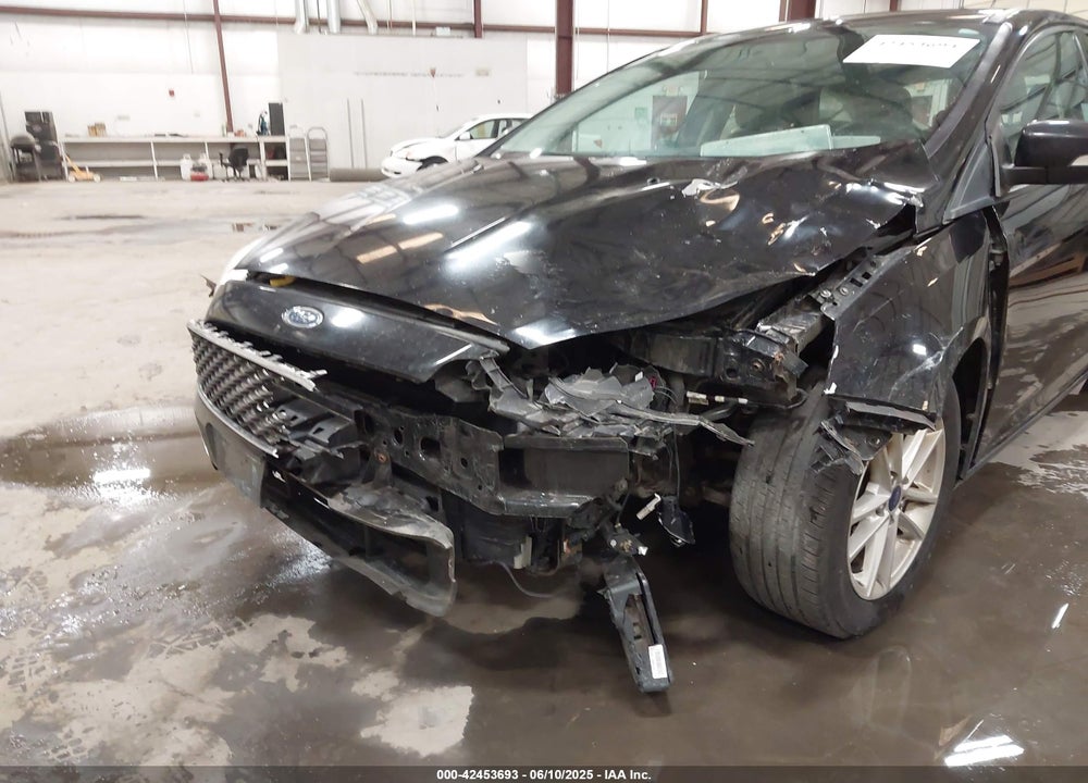 2017 FORD FOCUS SE VIN: 1FADP3K28HL218068