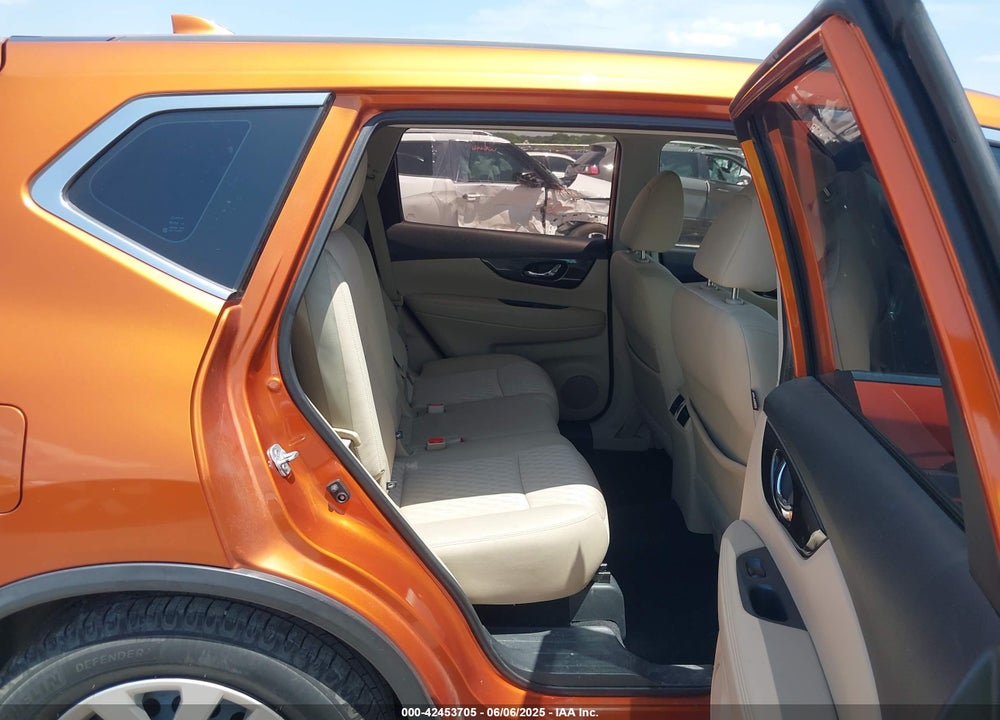 2017 NISSAN ROGUE VIN: 5N1AT2MT5HC731542