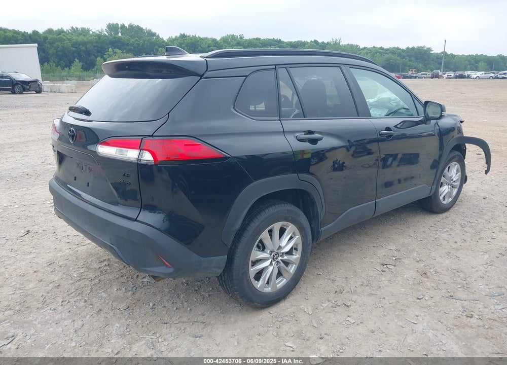 2024 TOYOTA COROLLA CROSS VIN: 7MUCAABG0RV108631