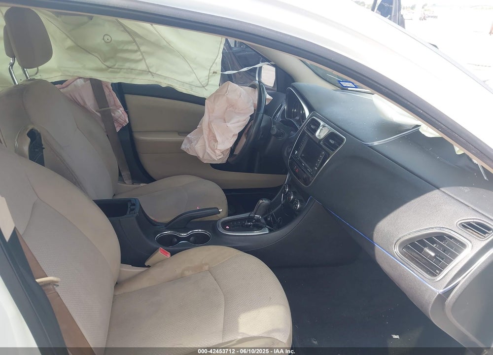2012 CHRYSLER 200 VIN: 1C3CCBBBXCN288118