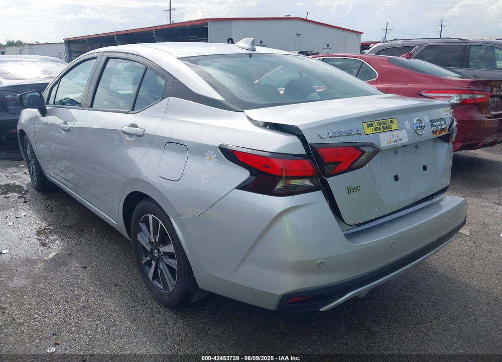 2021 NISSAN VERSA SV XTRONIC CVT VIN: 3N1CN8EV5ML858870
