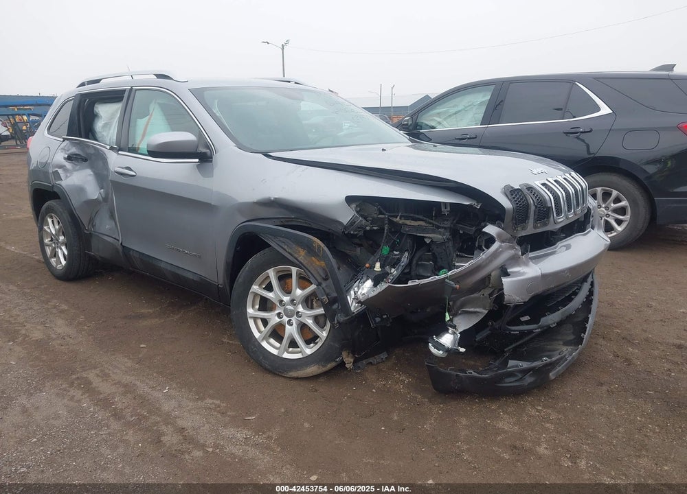 2014 JEEP CHEROKEE LATITUDE VIN: 1C4PJLCS1EW106021