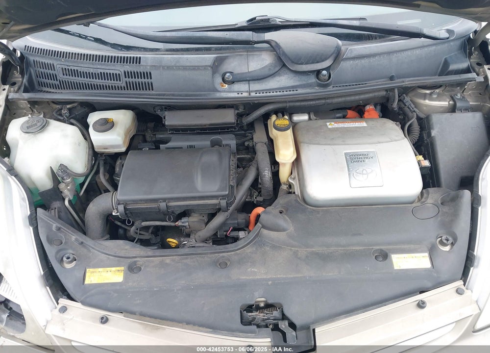 2008 TOYOTA PRIUS TOURING VIN: JTDKB20U287811769