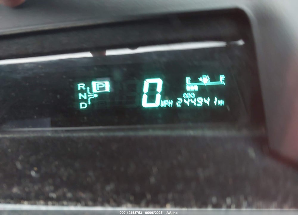 2008 TOYOTA PRIUS TOURING VIN: JTDKB20U287811769