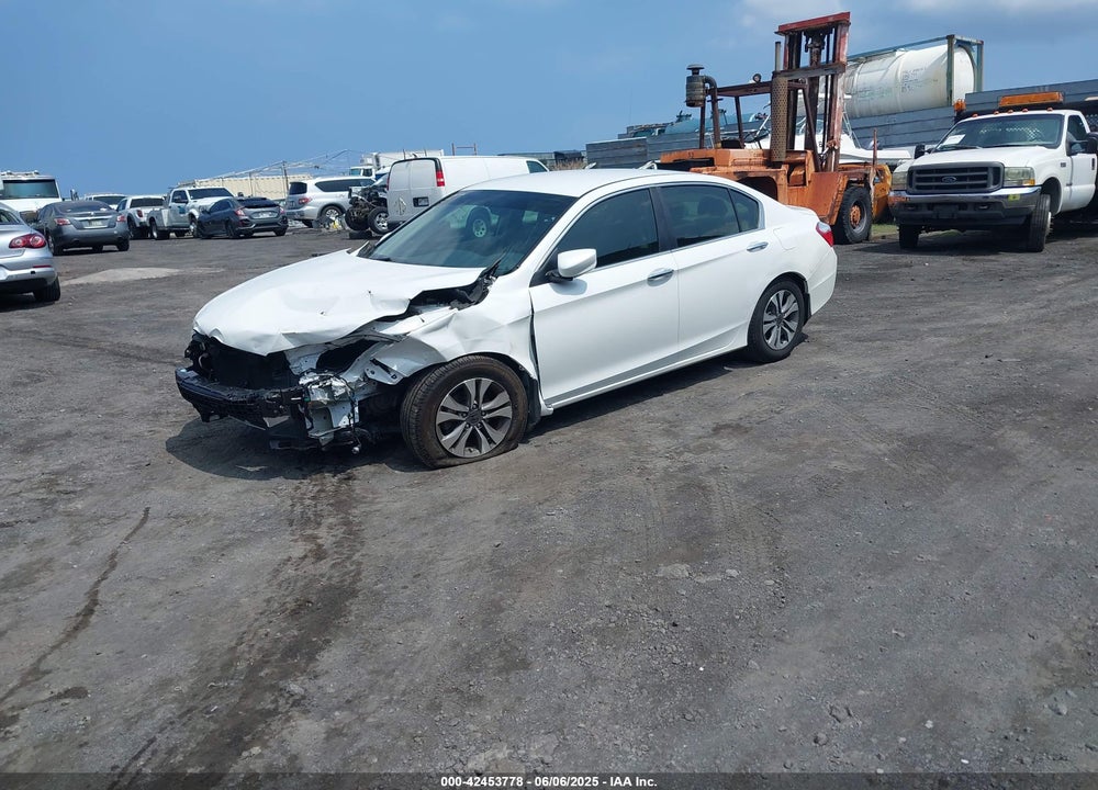 2015 HONDA ACCORD VIN: 1HGCR2F32FA137400