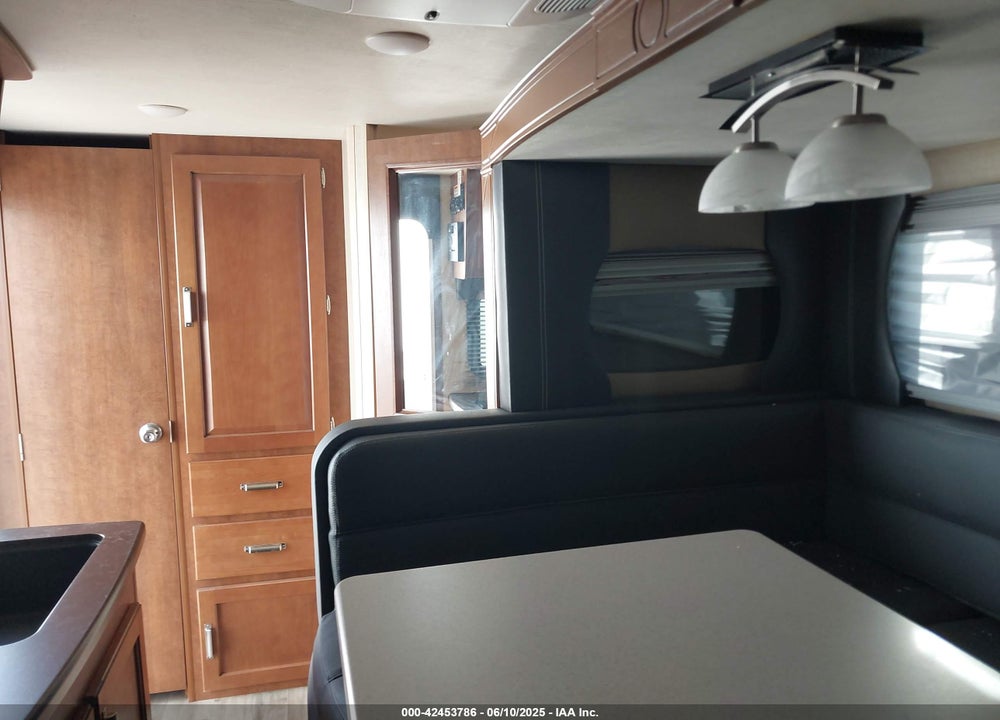 2017 OTHER LANCE VIN: 56YTT1622HL320465