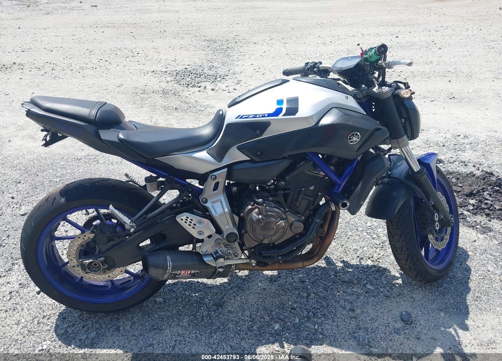 2016 YAMAHA FZ07 VIN: JYARM06E6GA008800