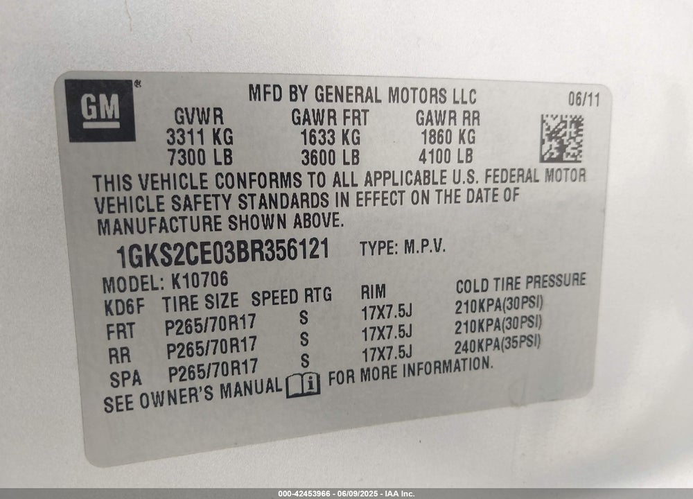 2011 GMC YUKON VIN: 1GKS2CE03BR356121