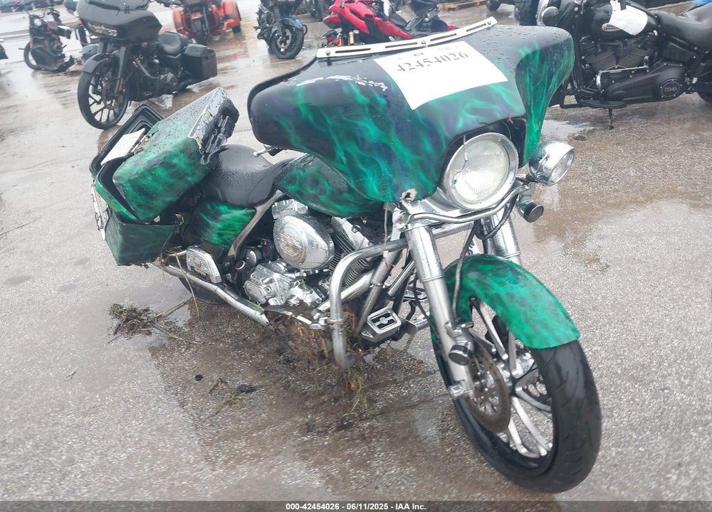 2004 HARLEY-DAVIDSON FLHR VIN: 1HD1FDV124Y734835