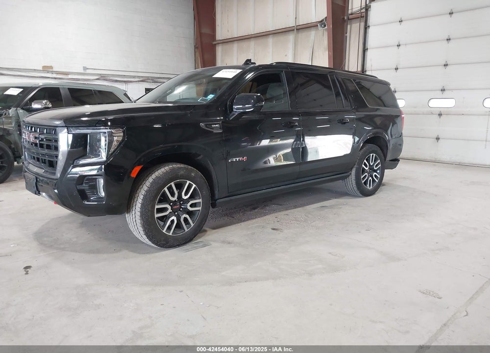 2024 GMC YUKON XL VIN: 1GKS2HKD7RR288484