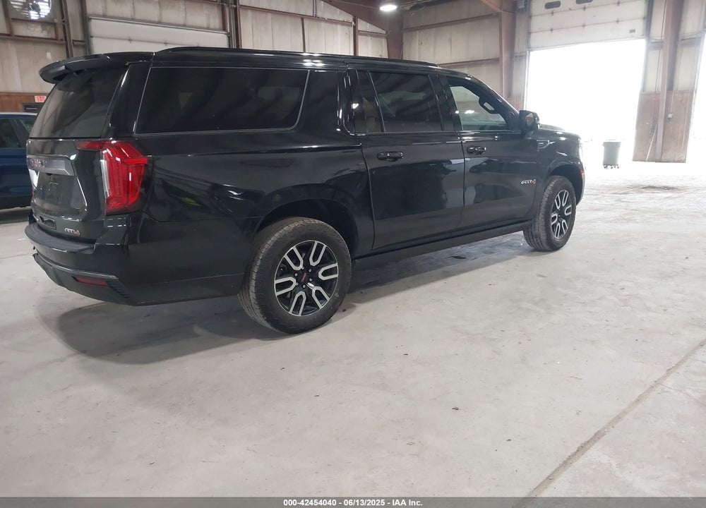 2024 GMC YUKON XL VIN: 1GKS2HKD7RR288484